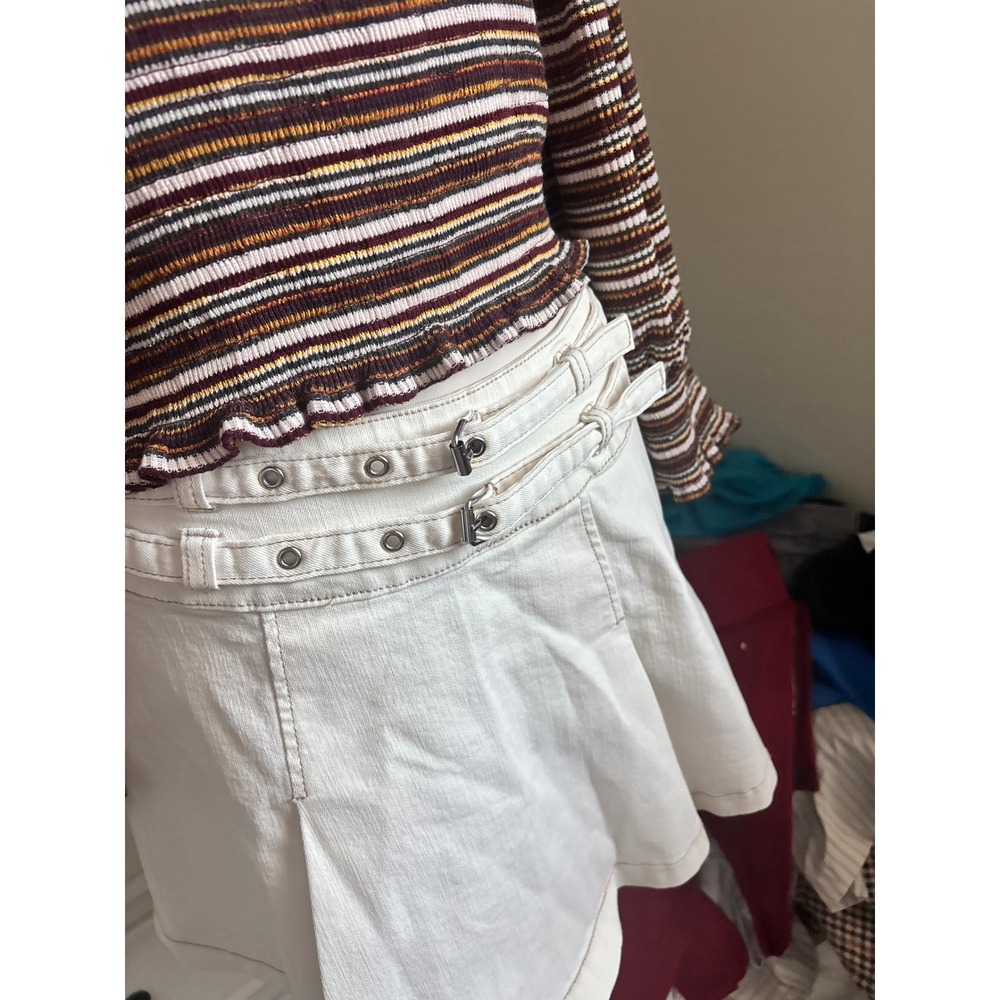 White Pleated Mini Skirt Double Belt Y2K Denim Streetwear Love Tree Size M